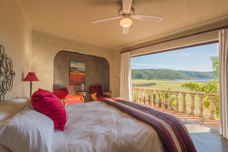 Tequila Moon - B&B Wilderness