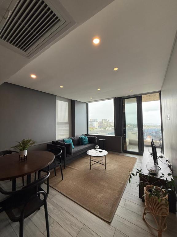 Umhlanga Arch Haven 606 - B&B Durban