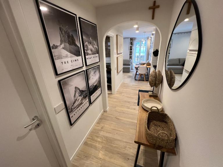 rosina apartment - Madesimo centro, private car parking - Bed and Breakfast Madesimo