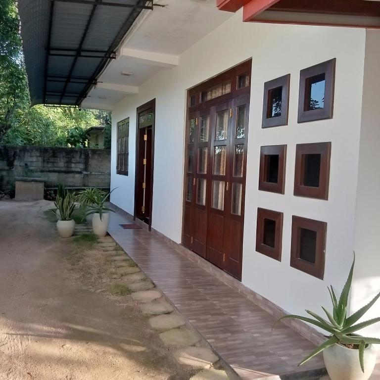 Sumith house at centra park - Ferienwohnung Ahangama