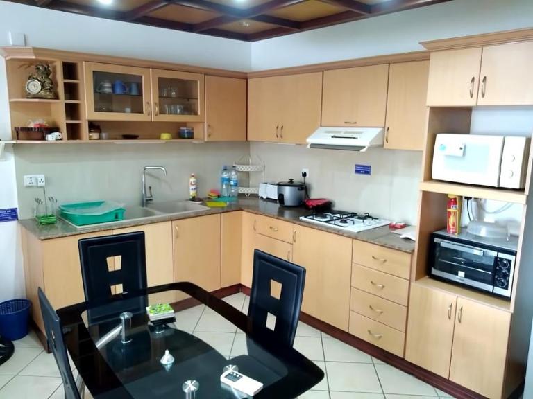 Modern 1-bedroom apartment in Grand Bay - TRY IT!! - B&B Grand Baie