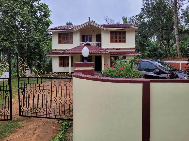 The Forest Temple - B&B Kaniyāmbetta