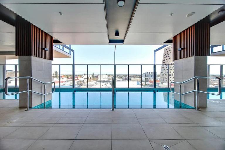 Unique Ghibli Theme Apt-Pool-Gym-Sauna-Steam Room - B&B Adelaide