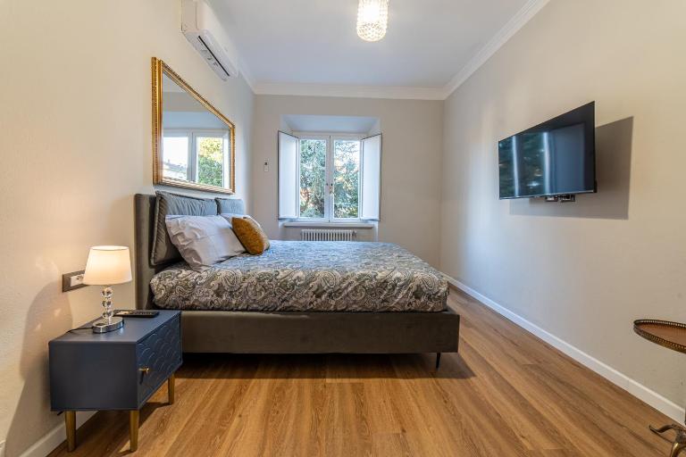 Lumen, few steps to the walls, 2 bath, 3 SmartTV, High Speed Fiber, AC - Ferienwohnung Lucca