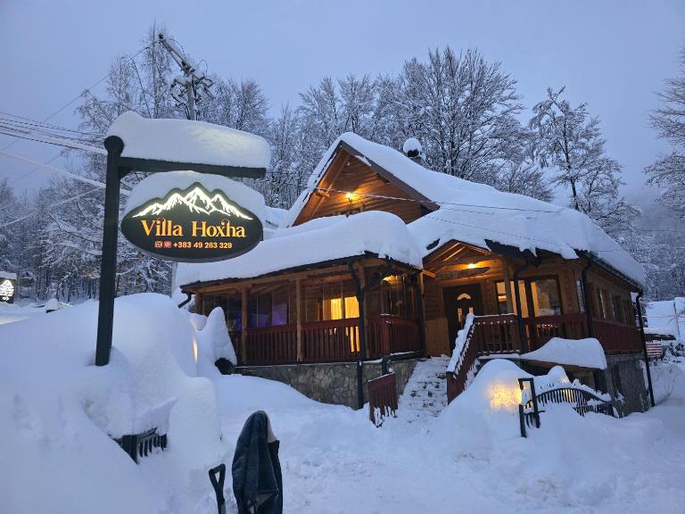 Villa Hoxha Brezovicë - B&B Brezovica