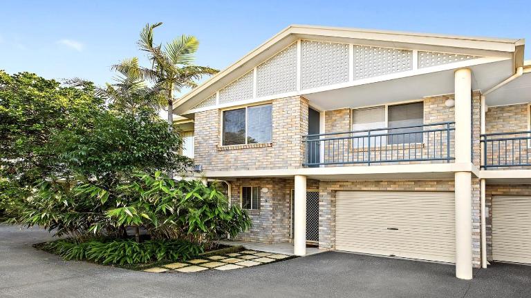 Blue Haze 3 - B&B Sawtell