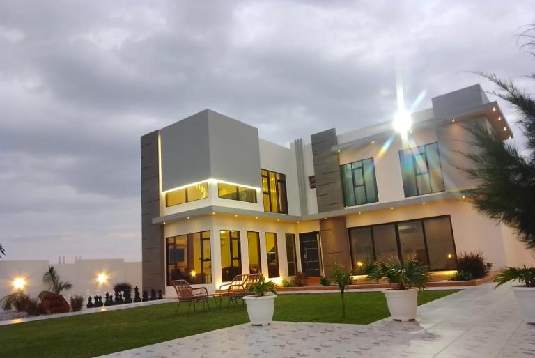 calm chalet گالم شالية - Bed and Breakfast Ţaymisā’