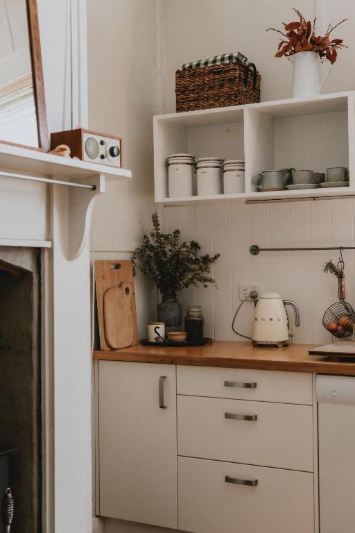 Thagg Haus - Charming Miners Cottage in Wonthaggi - B&B North Wonthaggi