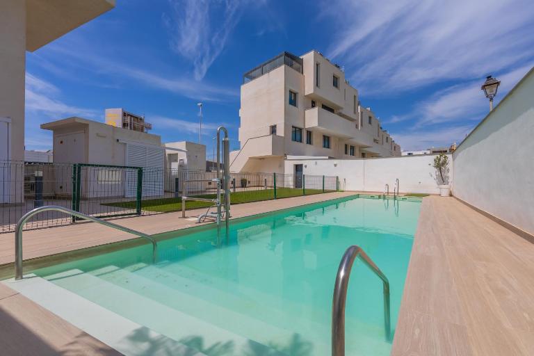 Wonder Tarifa - Luxury Apartment - AC, Parking, Wifi by TarifaRent - B&B Tarifa