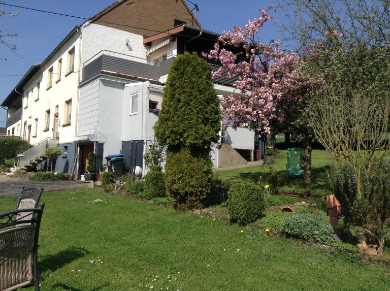 Haus Weiherfeld - Chambres d'hôtes Tholey