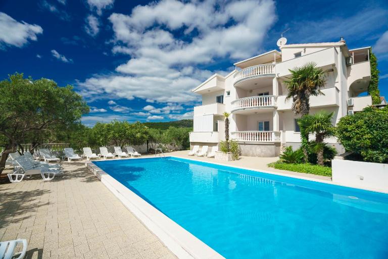Apartments House Rina - 1 - Ferienwohnung Vodice