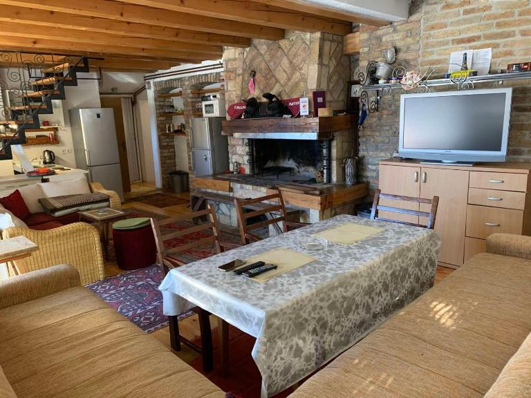 Medo Apartment - Bed and Breakfast Trnovo