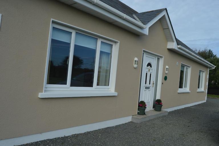 High Meadow House - Ferienwohnung Duncormick