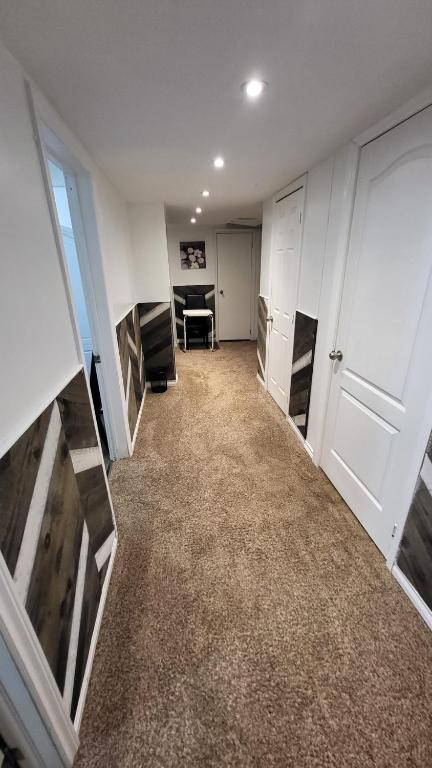Newly Furnished Modern Apartment - Chambres d'hôtes Welland