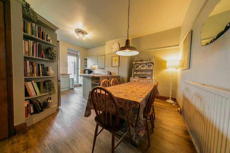 107a - 3 Double Bedrooms - Bed and Breakfast Lytham St Annes