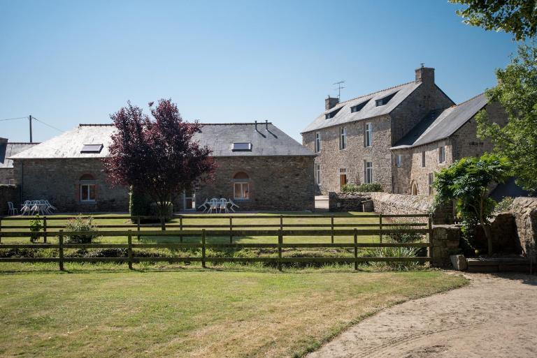 Le Manoir de la ville Méen - 6 maisons aménagées dans les dépendances d'un ancien manoir du 17ème siècle - Ferienwohnung Lamballe