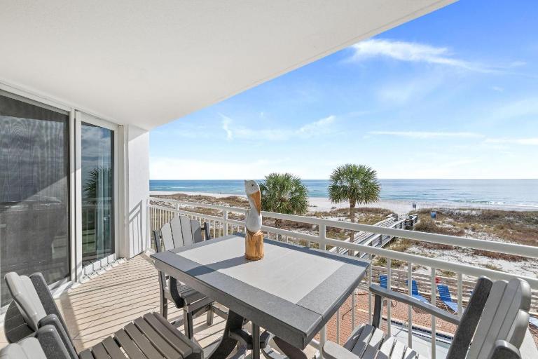 SeaSpray West 304- Gulf Front - B&B Perdido Key