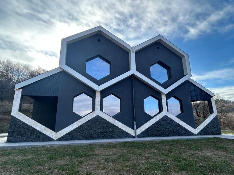 ProPolis Câmpulung - B&B Bilcești