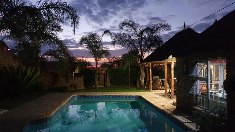 Da Vinci Palms - Bed and Breakfast Emalahleni