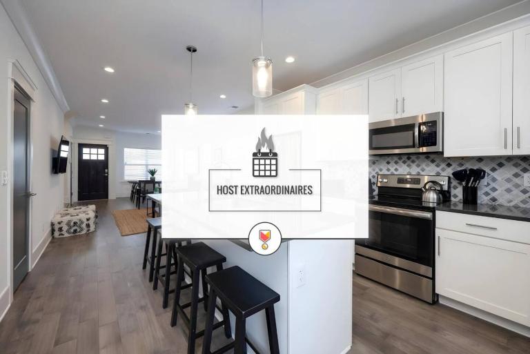 Ten Minutes to Broadway Music City Modern Townhome - Chambres d'hôtes Nashville
