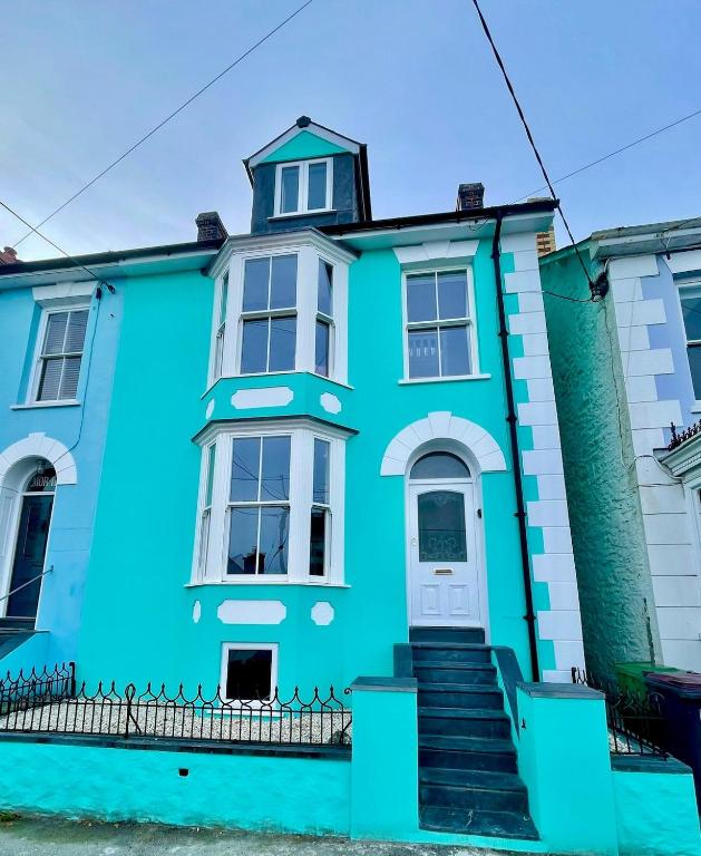 Stunning fully refurbished house - B&B New Quay