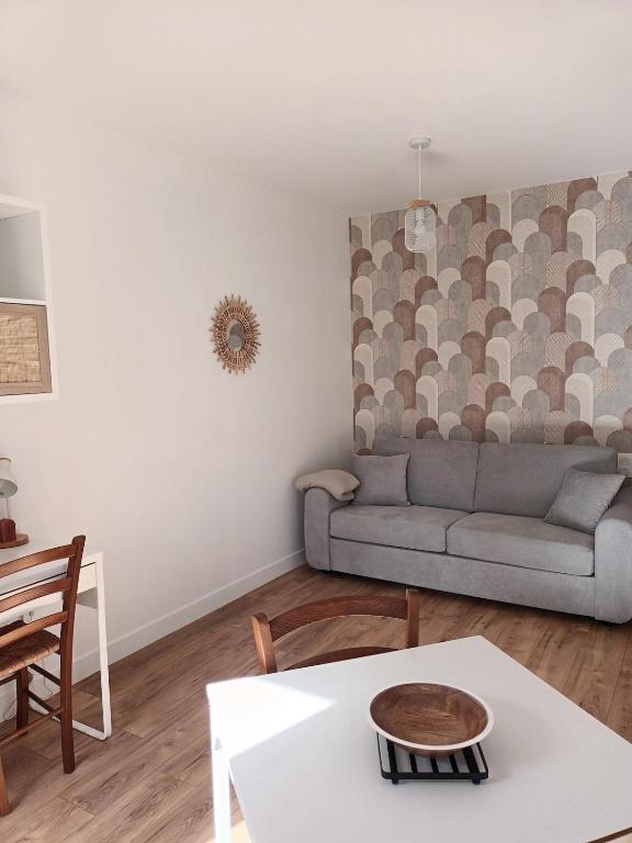 Studio 4 Calme et Moderne Proche des Thermes - B&B Rochefort