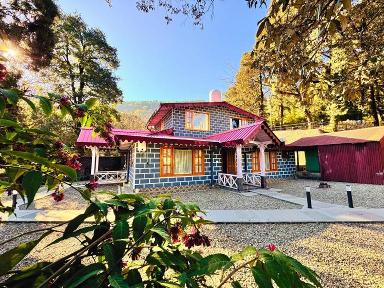 Priory Cottage Heritage Haven - B&B Naini Tāl