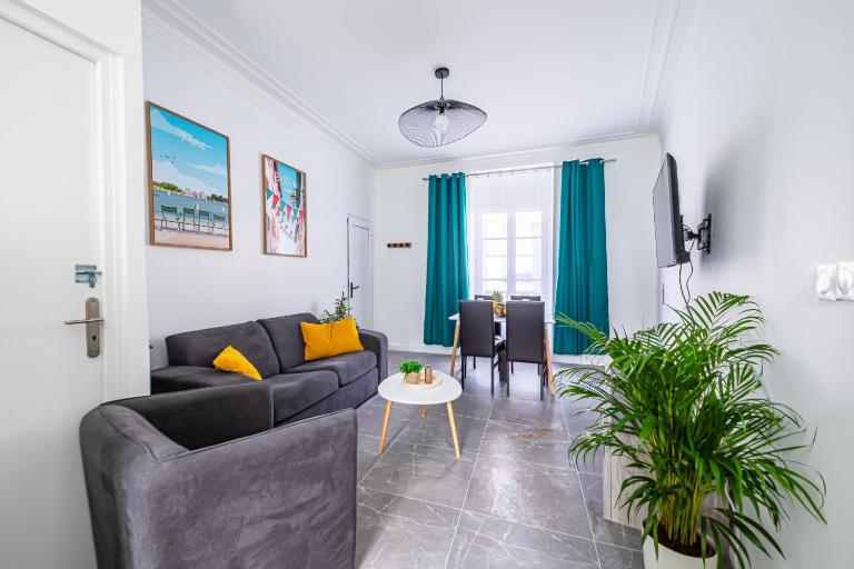T2 48m2 neuf, centre ville, 3min à pied de la gare - B&B Saint-Cyr-l'École