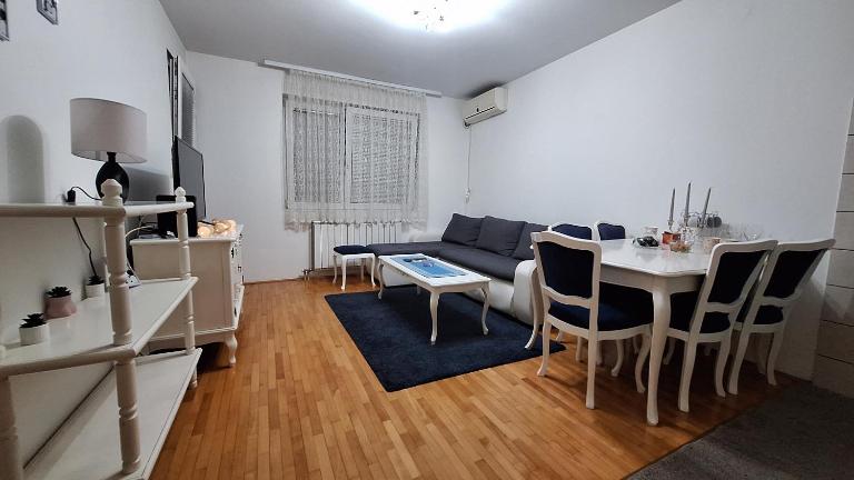 Apartman Park - Chambres d'hôtes Šabac