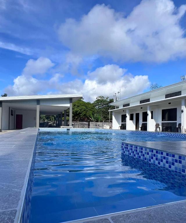 Viva La Rosa Hometel - B&B Anda