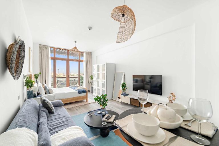 Silkhaus Vacation Homes Sea View Studio in Palm Jumeirah - Ferienwohnung Dubai