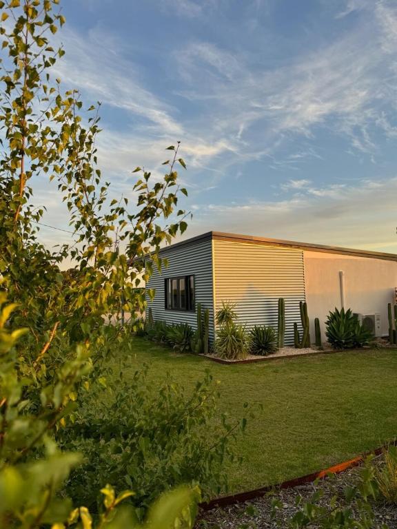 Dreamy Staiz - Riverland Abode - B&B Barmera