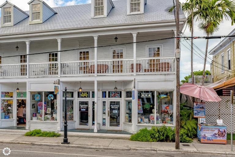 Cuban Paradise Cuban Club - B&B Key West