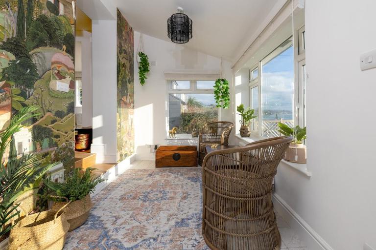 Luxury Cornish Seaview Bungalow - Chambres d'hôtes Looe