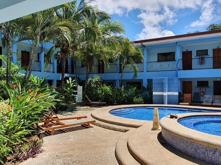 Marina Loft Condos 212 - B&B Coco, Sardinal