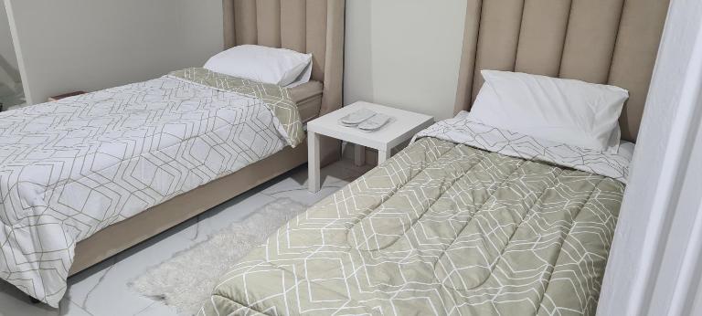 ayser 2 - Bed and Breakfast Qabā’