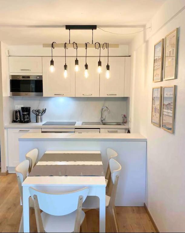 Appt 4 pers-2 CHB-2 SDB-Piscine-Linge inclus-Literies faites à l'arrivée inclus-Parking - B&B Le Touquet-Paris-Plage