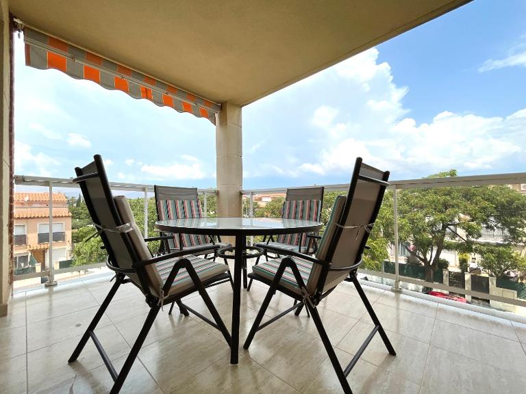 Apartamento en zona agradablemente tranquila - Bed and Breakfast Cambrils