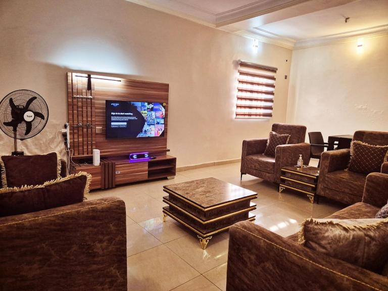Paschalis Lodge - Ferienwohnung Galadimawa
