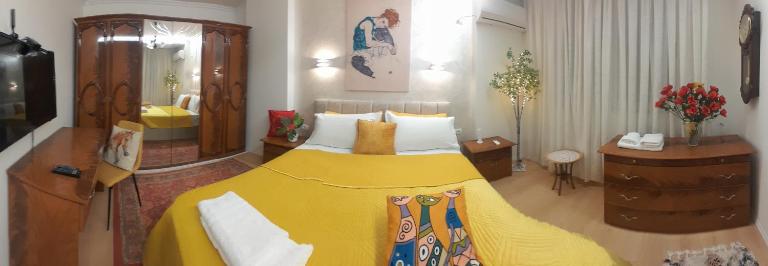 Bani's Cozy Lovely Apt - B&B Tirana