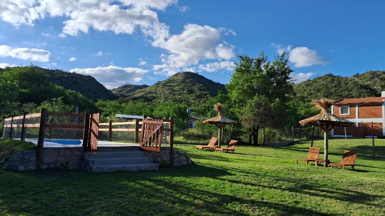 CABAÑAS KUME - B&B Potrero de los Funes