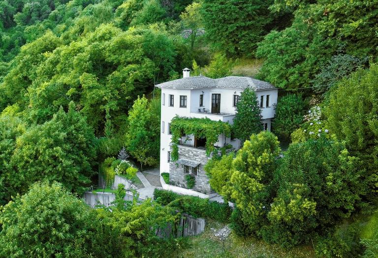 Mila House - B&B Mouresi
