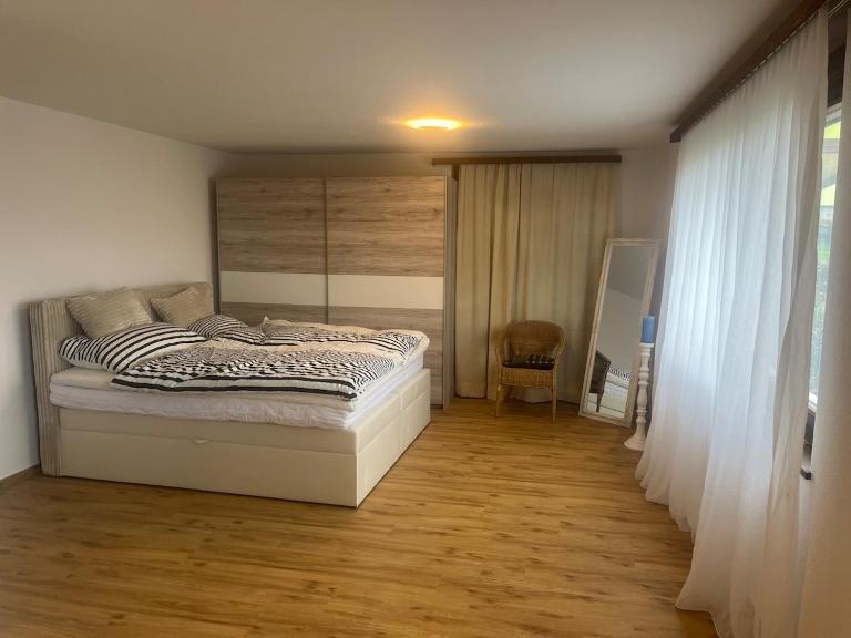 Studio 5 Minuten von Murten - Ferienwohnung Münchenwiler