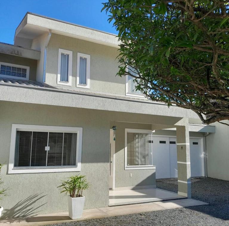 Casa 3 Quartos Praia Bombas Bombinhas SC - Ferienwohnung Bombinhas