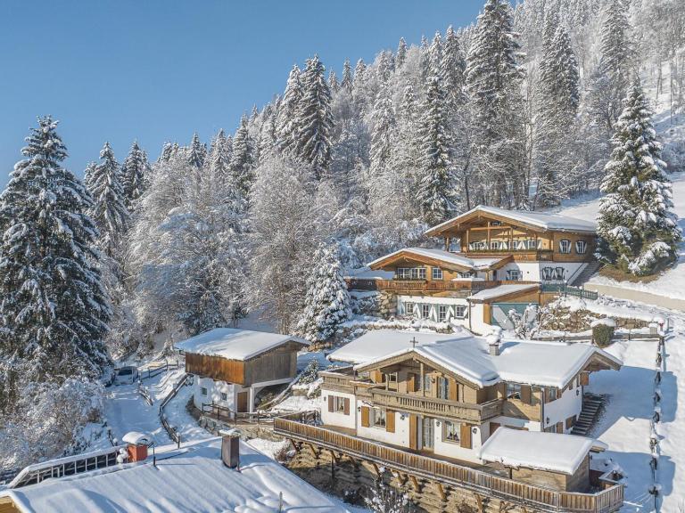 Kitz Hills Chalet Mondschein - Chambres d'hôtes Kitzbühel