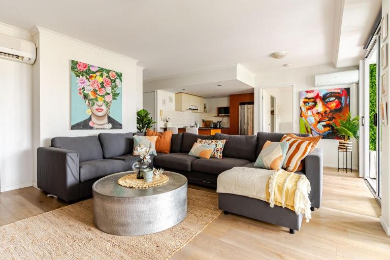 Artist retreat with HUGE entertaining balcony - Ferienwohnung Brisbane