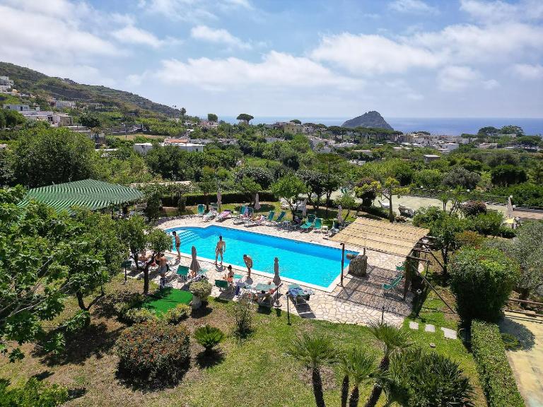 Tenuta Villa Tara - Chambres d'hôtes Sant Angelo D'Ischia