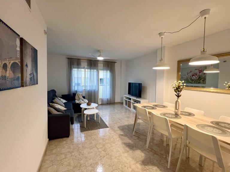 Chicflat San Roque Estepona. Reformado en 2025 - B&B Estepona