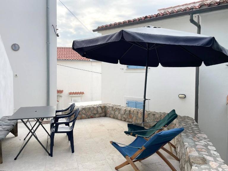 Studio Meratti Gorinka - Bed and Breakfast Baška