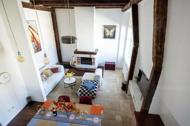 W Home - Great Synagogue - Charming Central Apartment - Sleeps 4 - B&B Budapest